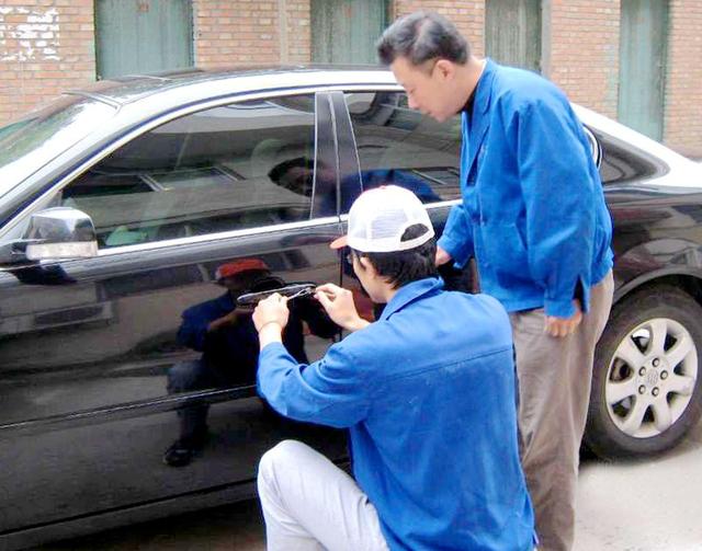 东洲区开锁公司：车钥匙坏了怎么办